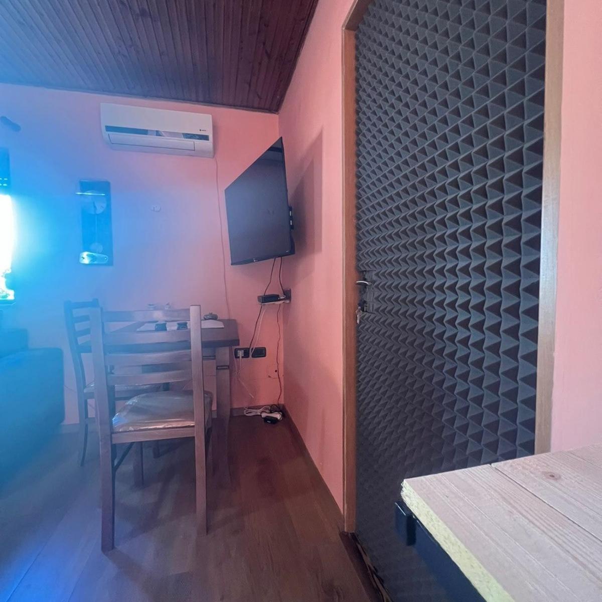 Apartment In טיראנה מראה חיצוני תמונה